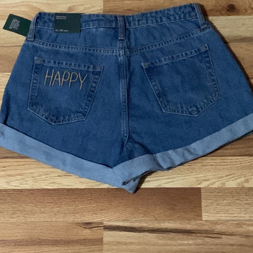 Women Wild fable shorts - Picture 2 of 4